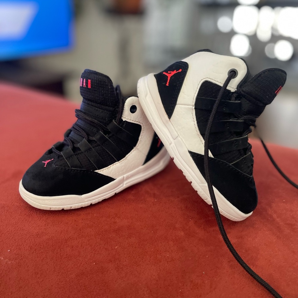 Jordan Kids Black and White Sneakers with Red Accents